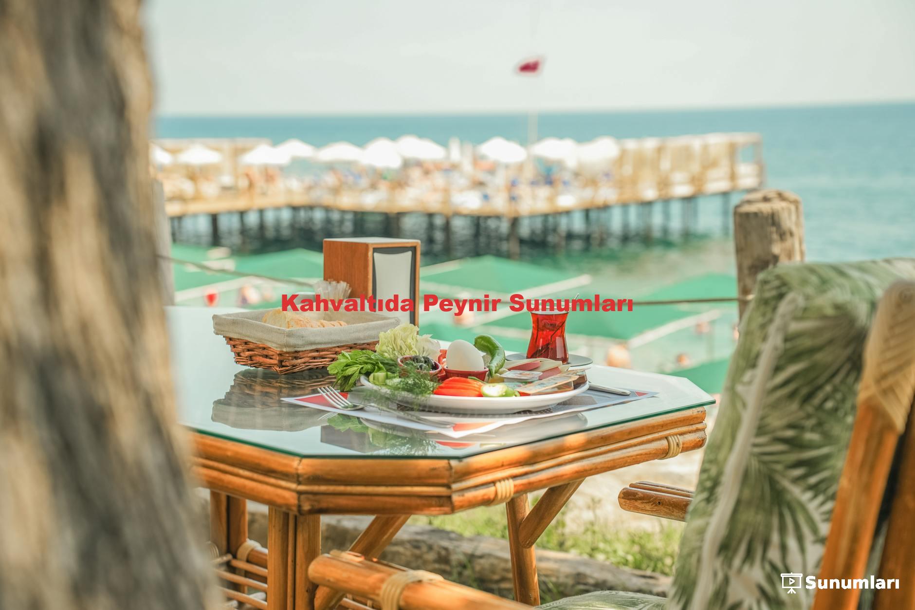 Kahvaltıda Peynir Sunumları